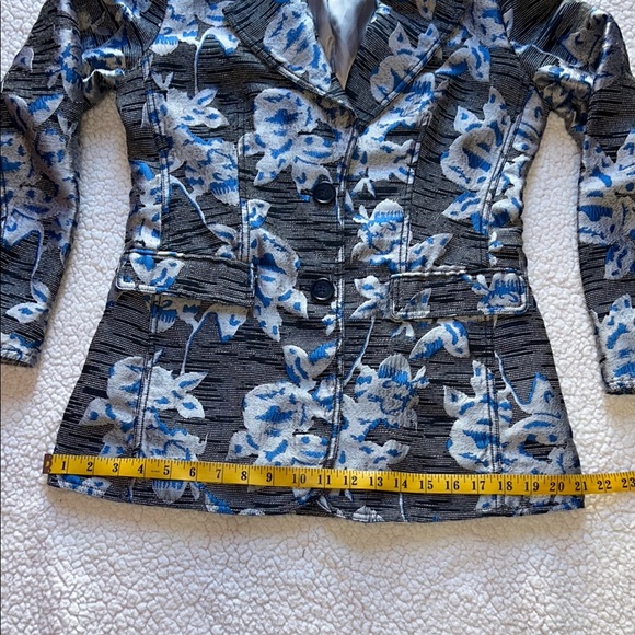 Derek Lam Floral Blue and Gray Blazer - Picture 12 of 16